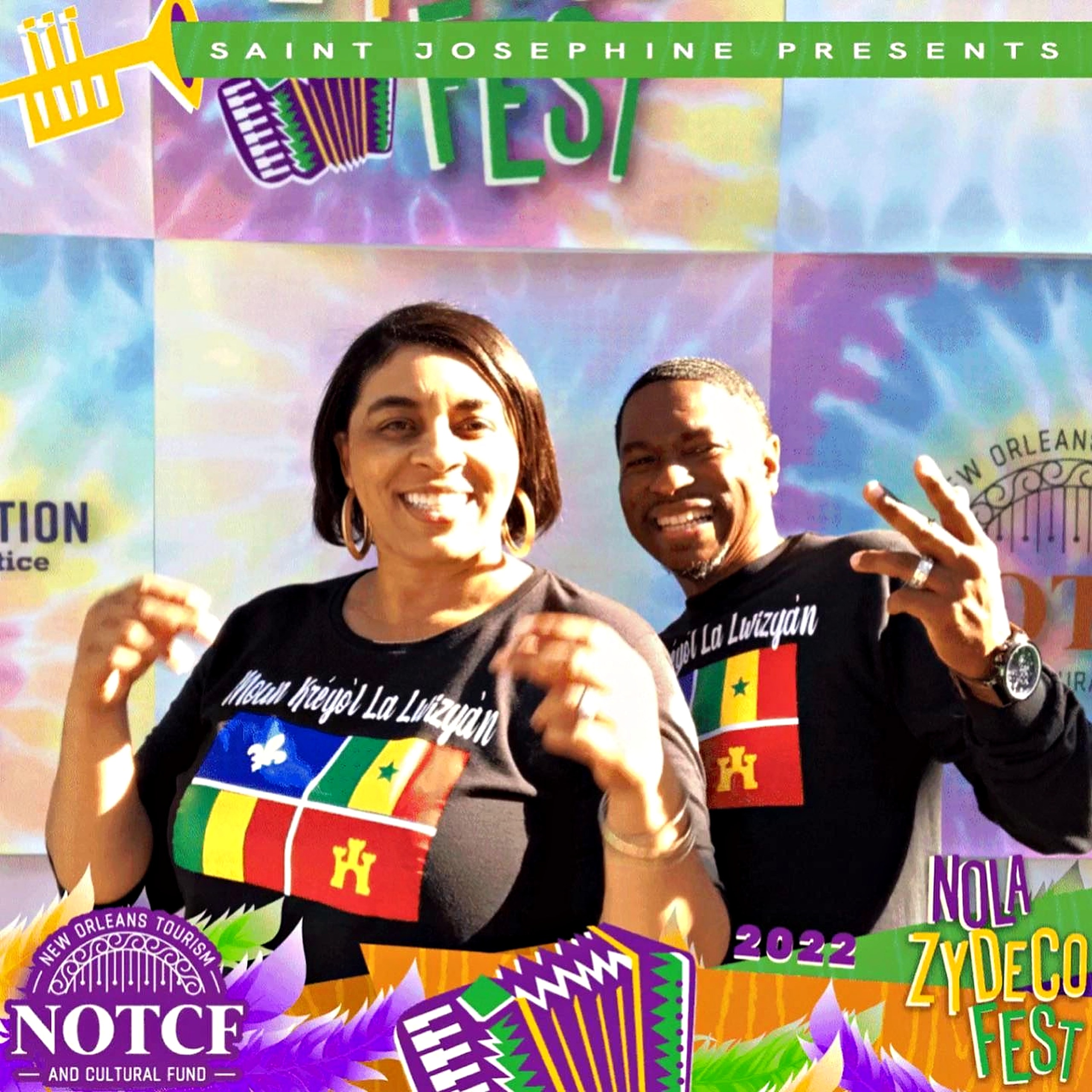 Festivalgoers in Louisiana Creole flag shirts at the photo booth